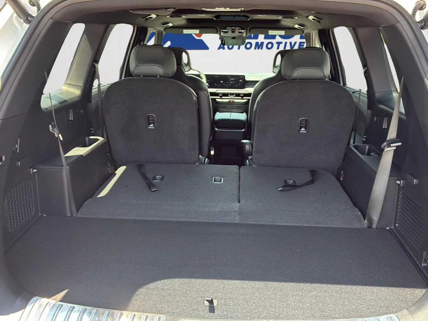 New 2027 Glacial White Pearl Kia X-Line SX image 7
