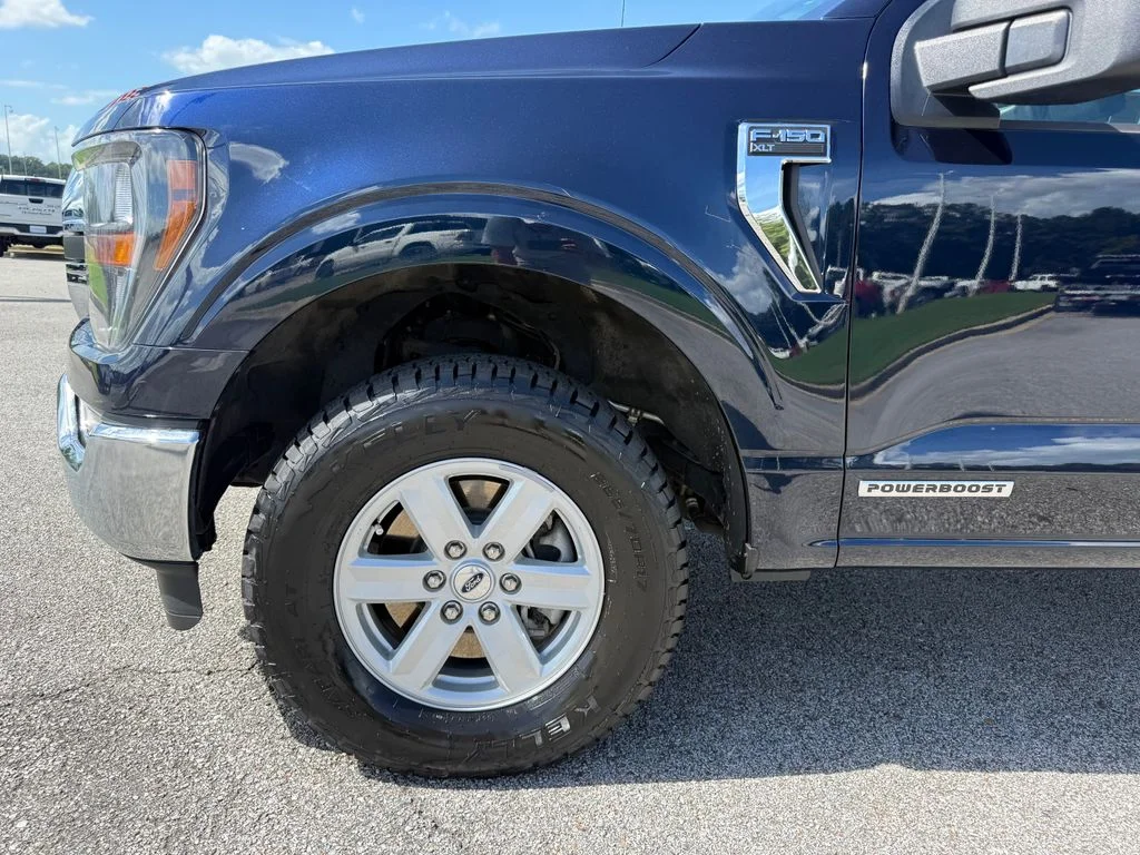 Used 2023 Blue Ford XLT image 24