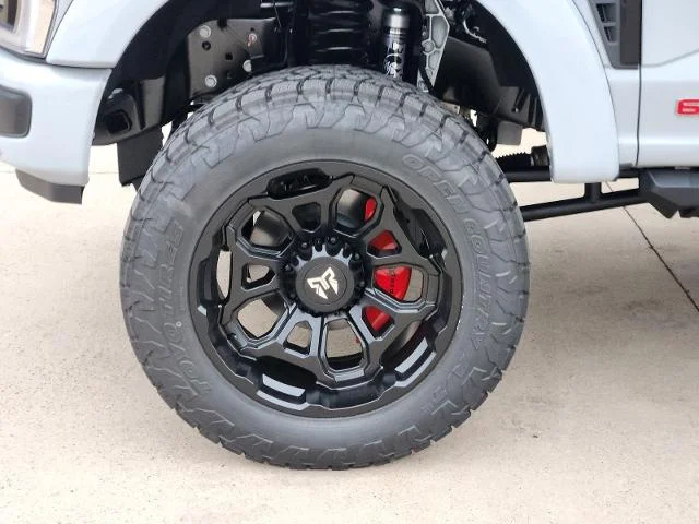 New 2026 Avalanche Ford F-250® Lariat® image 30