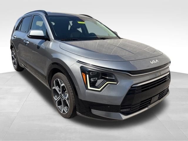 2023 Kia Niro SX Touring HEV's photo