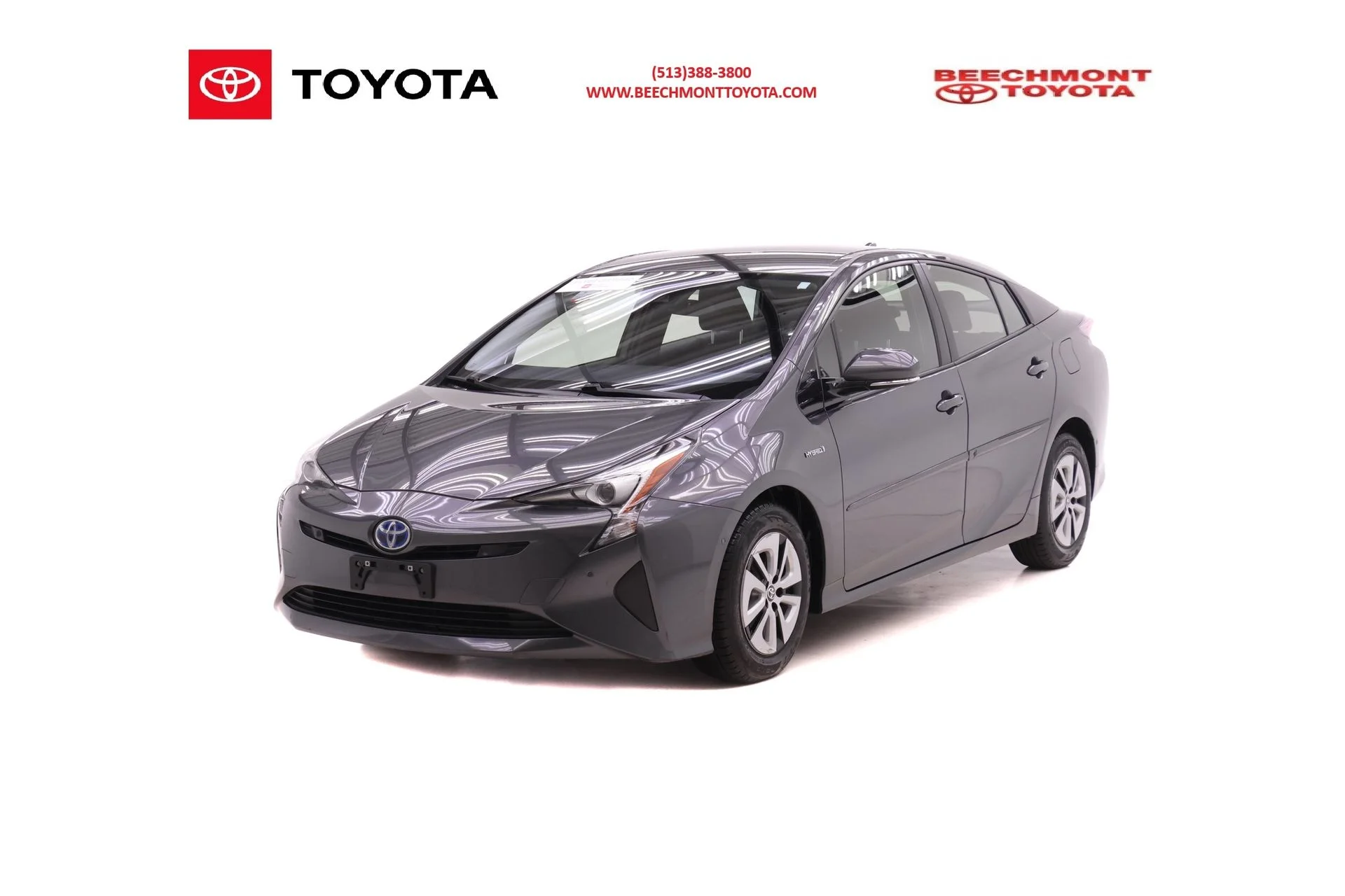 2018 Toyota Prius Three's photo