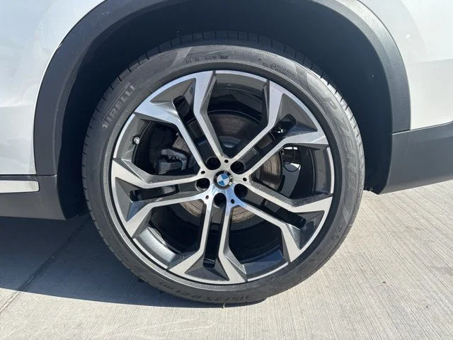 2026 BMW X5 40i - Photo 19