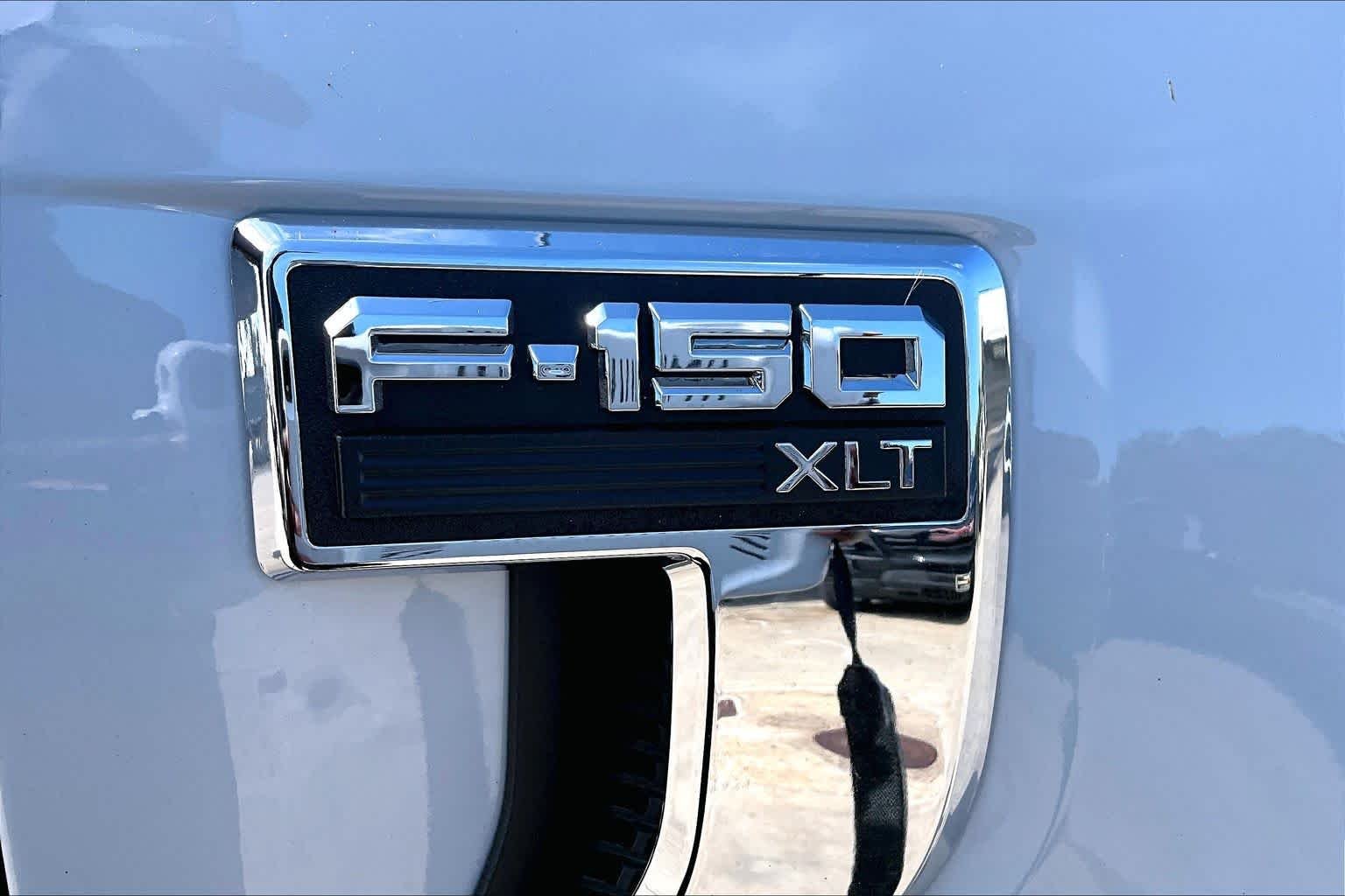Used 2025 Space White Ford XLT image 10