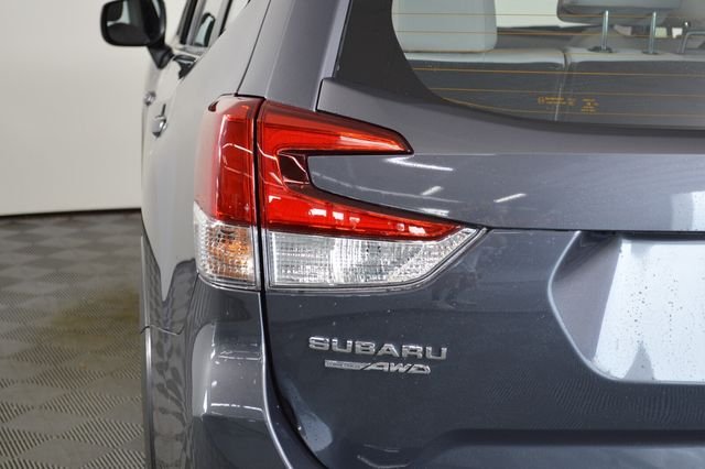 Used 2024 Gray Subaru Base image 7