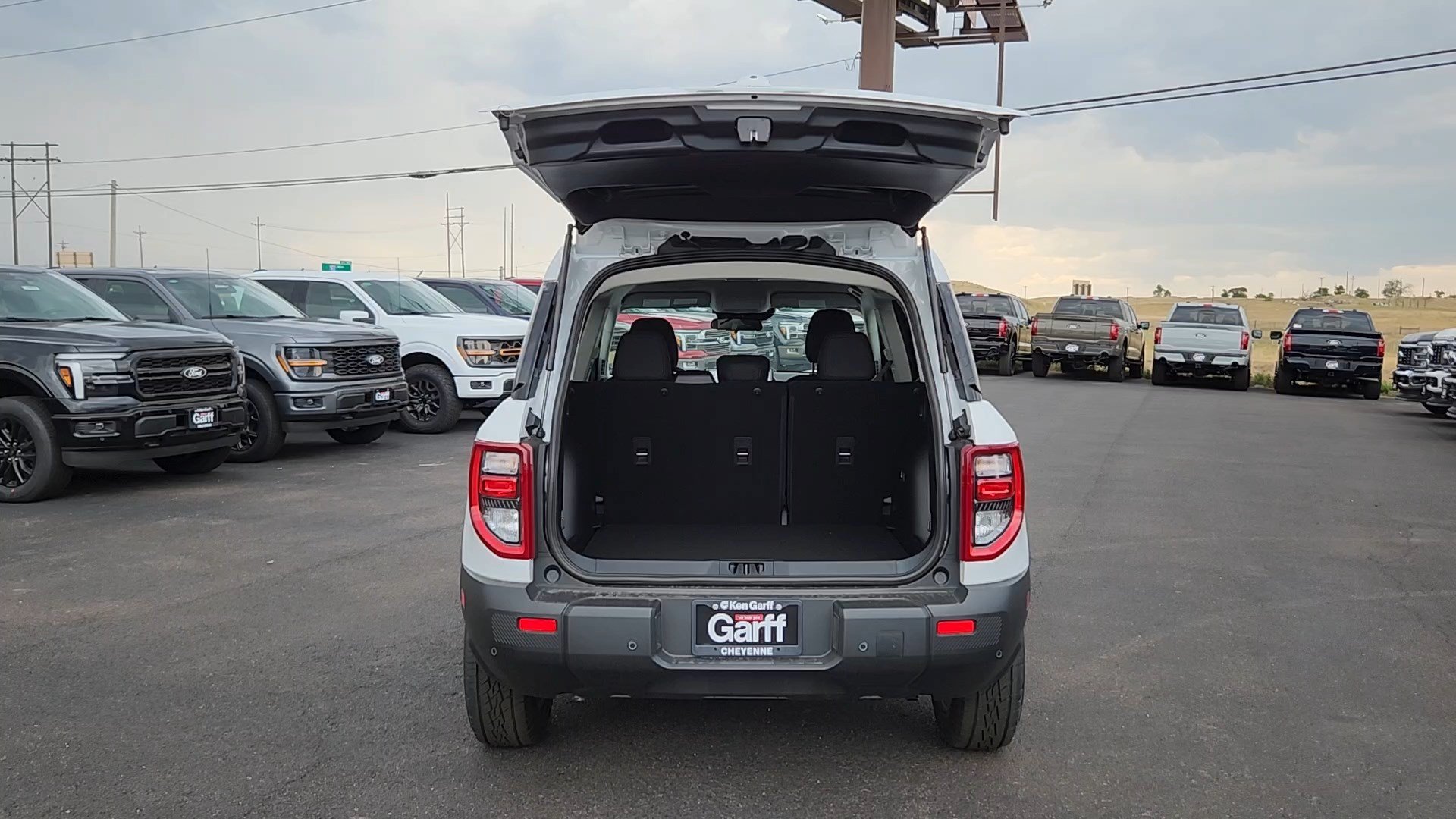 New 2026 Oxford White Ford Big Bend image 17