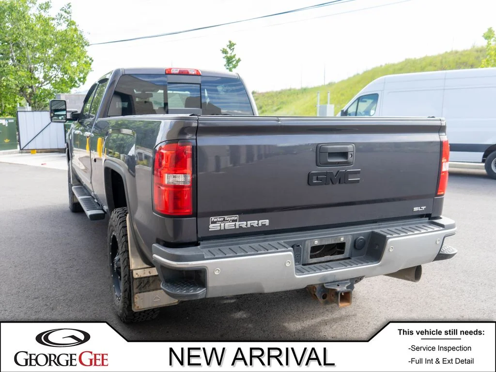 Used 2016 Gray GMC SLT image 5