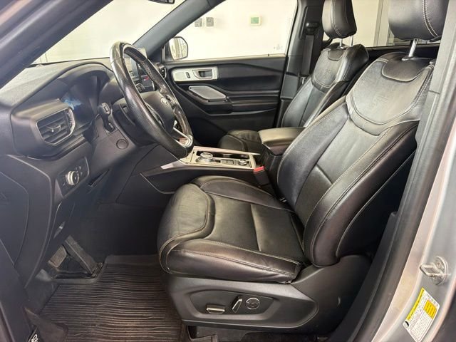 Used 2020 Silver Ford ST image 17