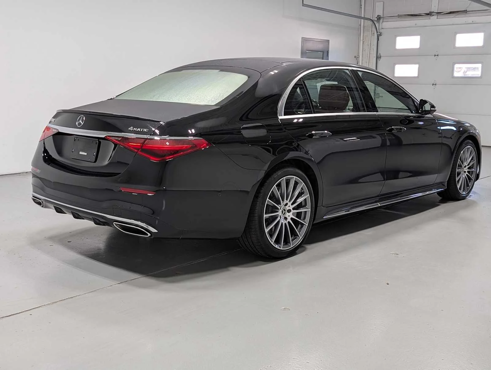 Certified Used 2026 Obsidian Black Metallic Mercedes-Benz S 580 image 8