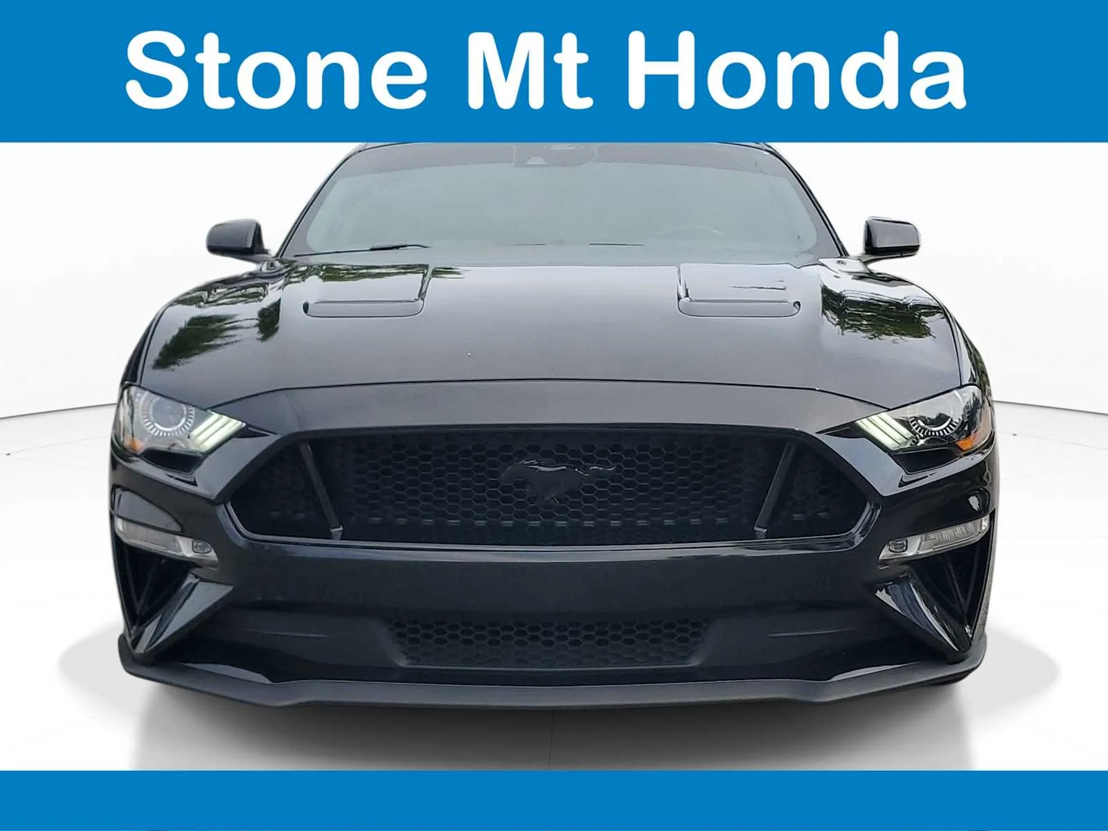 Used 2022 Shadow Black Ford GT Premium image 2
