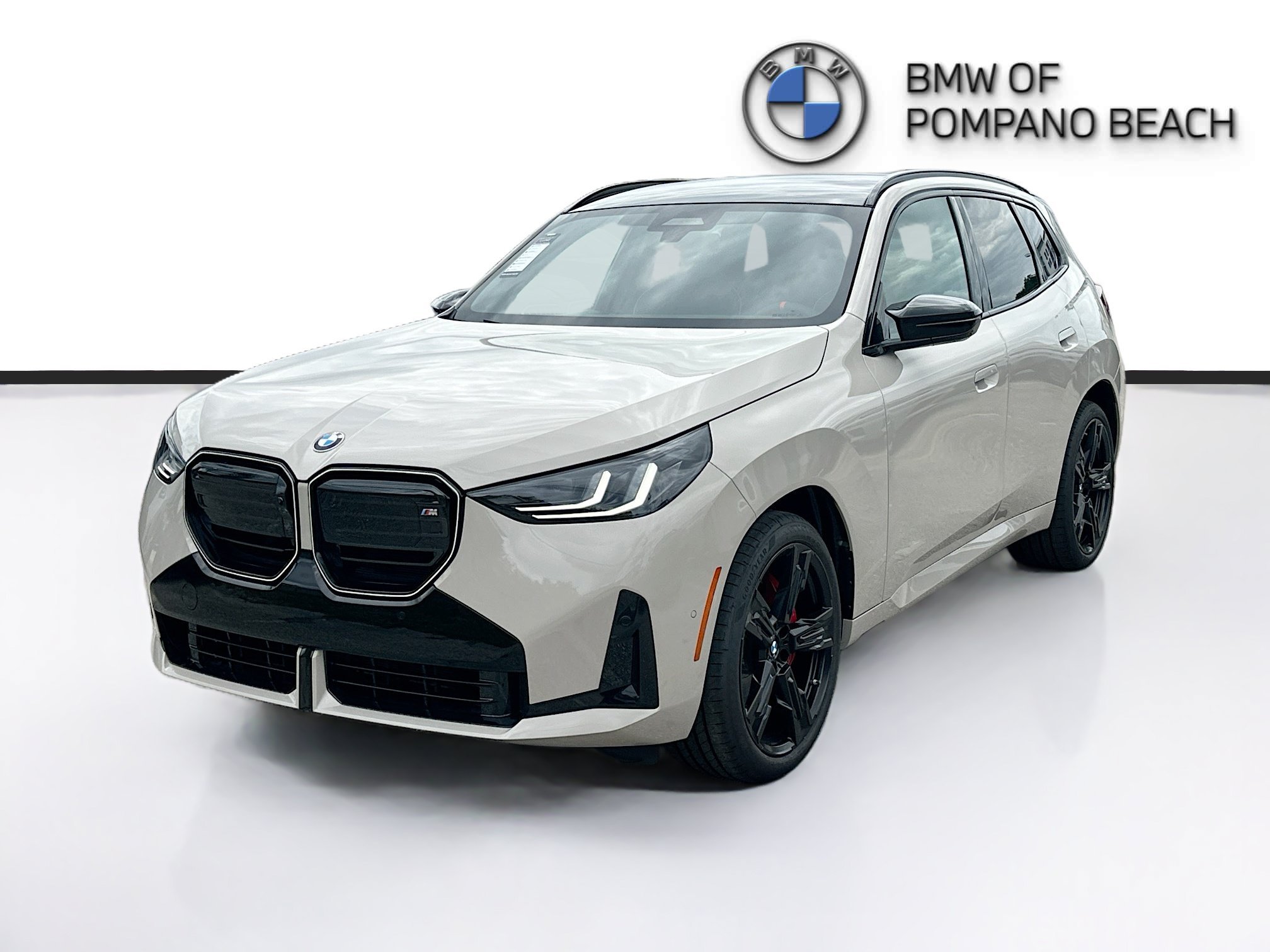 New 2026 Dune Grey Metallic BMW M50 xDrive image 3