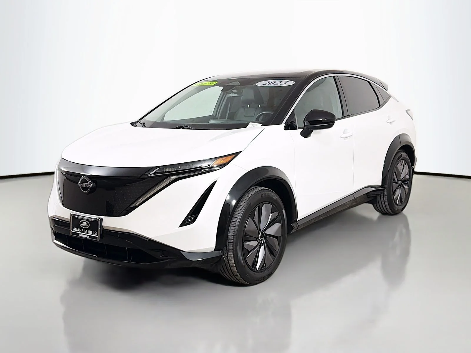 2023 Nissan Ariya Engage FWD's photo
