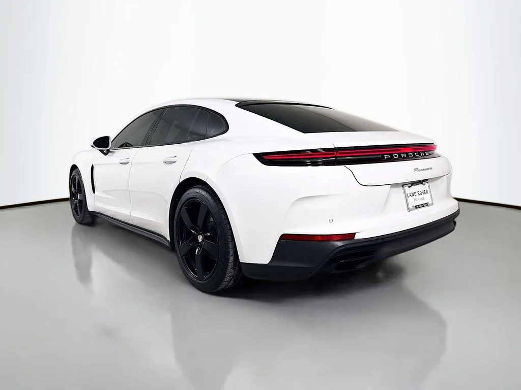 Used 2024 White Porsche 4 image 7