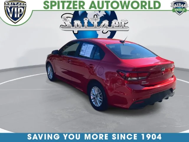 Used 2018 Red Kia EX image 7