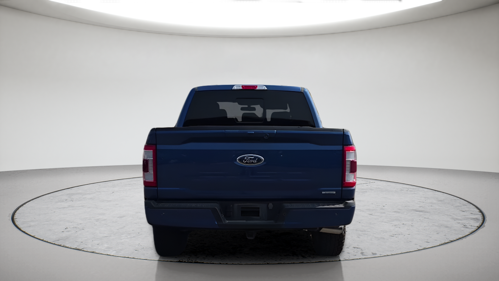 Used 2023 Atlas Blue Metallic Ford Lariat image 8