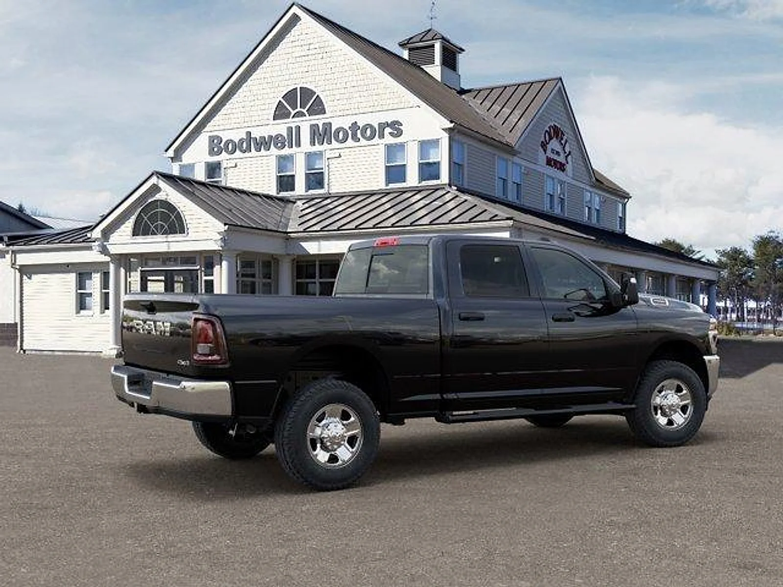 New 2026 Diamond Black Crystal Pearl-Coat Exterior Paint RAM Tradesman Crew Cab 4x4 6