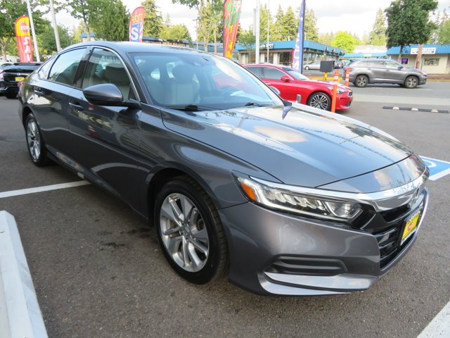 Used 2018 Modern Steel Metallic Honda LX 1.5T image 6