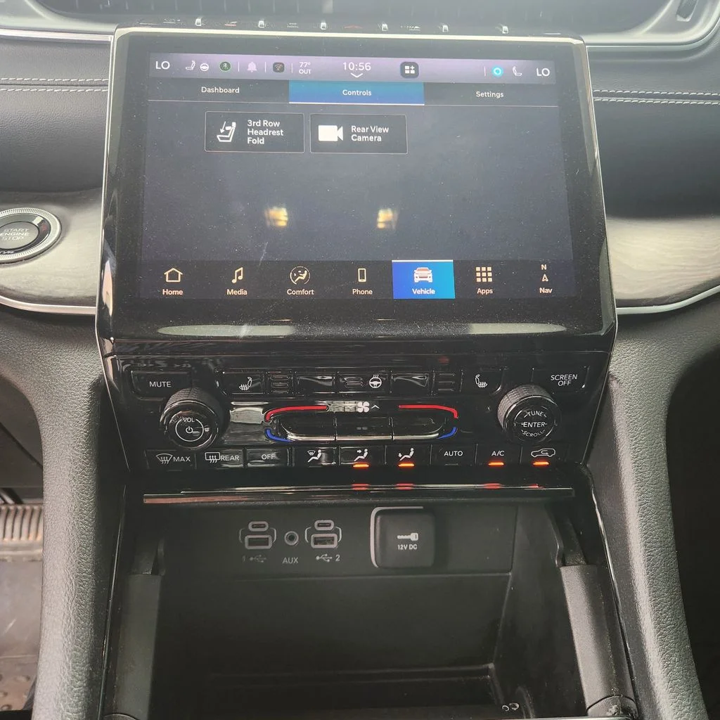 Used 2023 Black Jeep Limited image 26