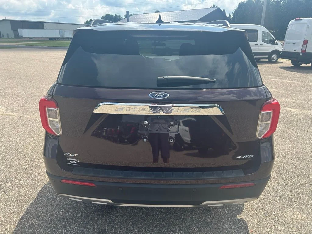 2023 Ford Explorer XLT - Photo 6