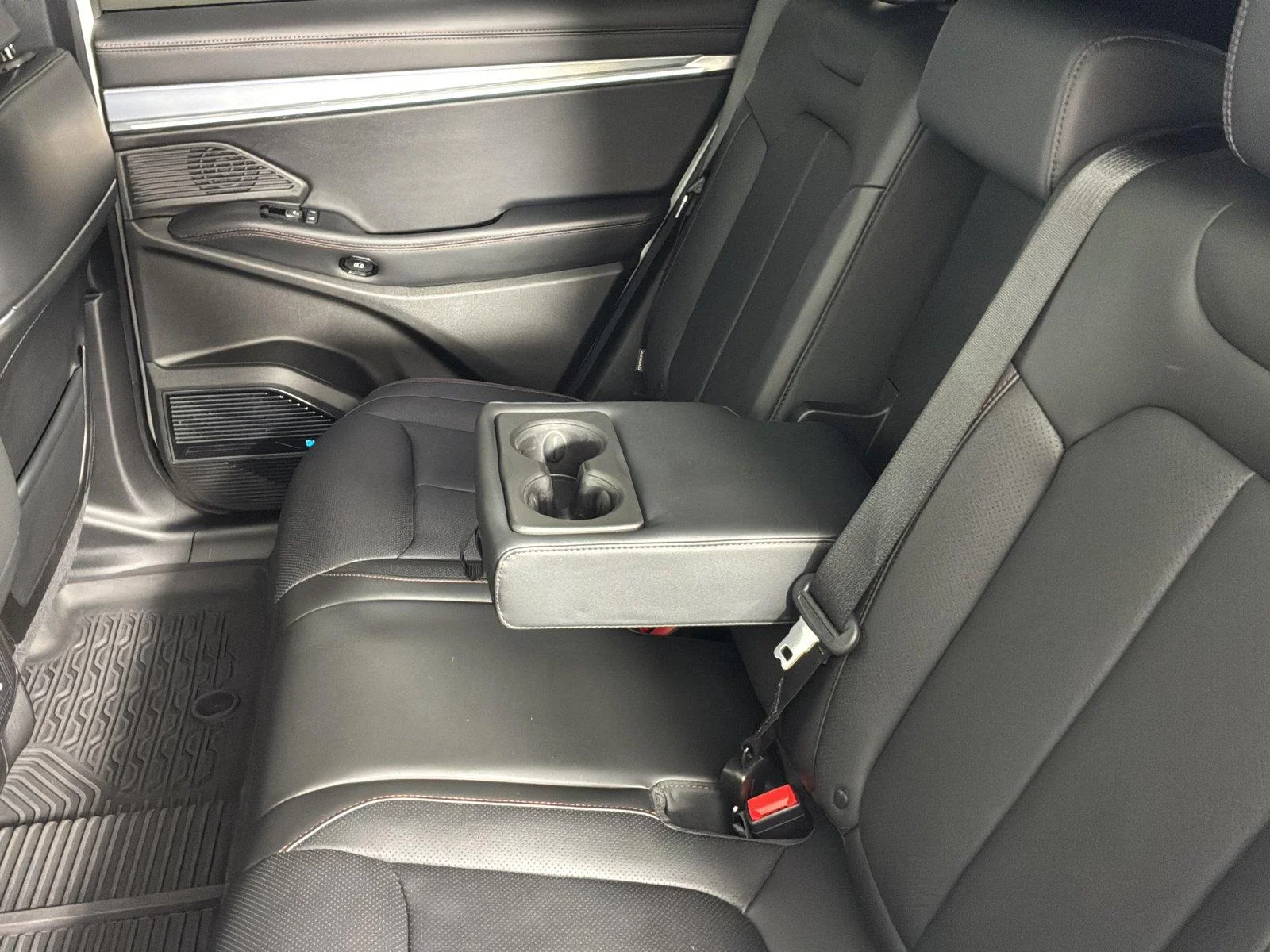 Used 2024 Bright White Clearcoat Jeep Launch Edition image 18