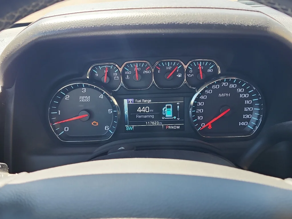 Used 2015 Summit White Chevrolet LTZ image 27