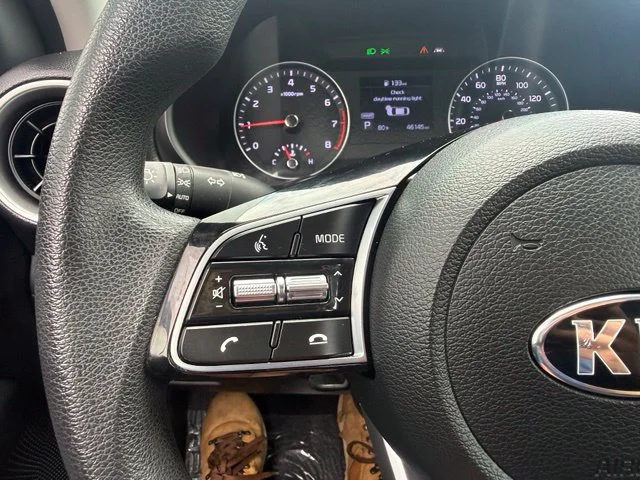 Used 2020 Blue Kia LXS image 22