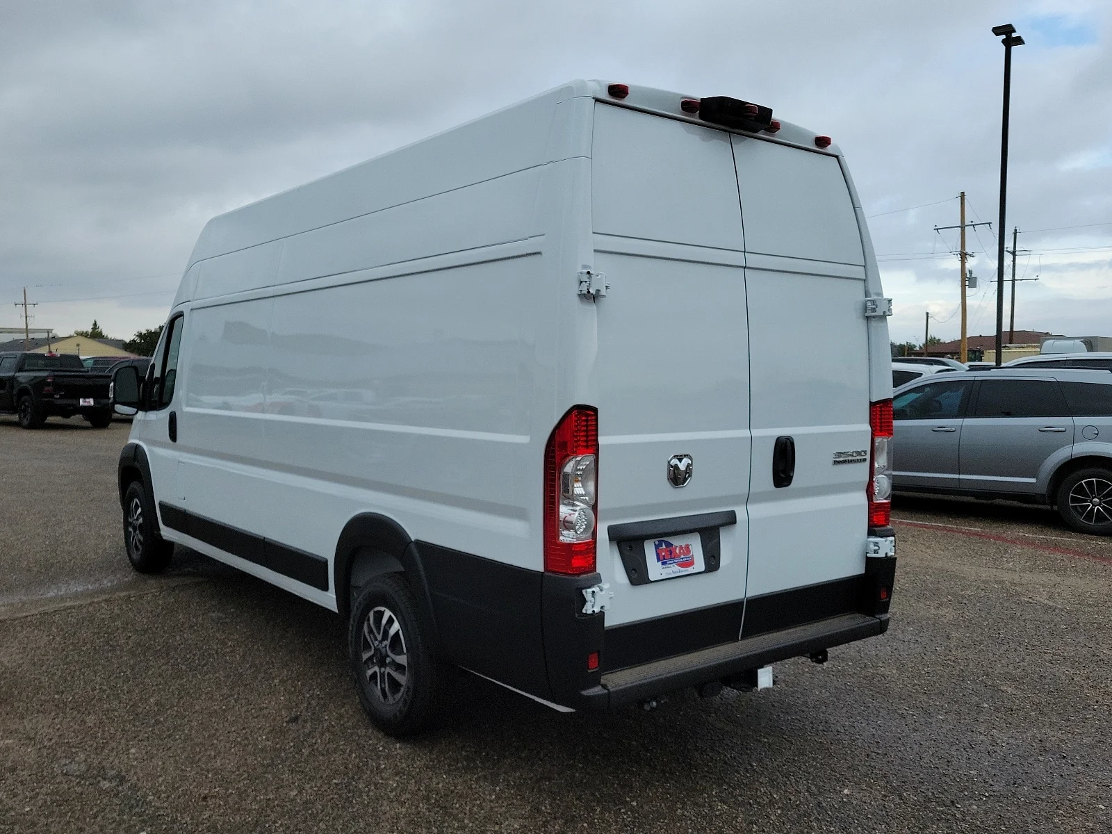 New 2025 Bright White Ram PROMASTER 3500 SLT CARGO VAN SUPER HIGH ROOF 159
