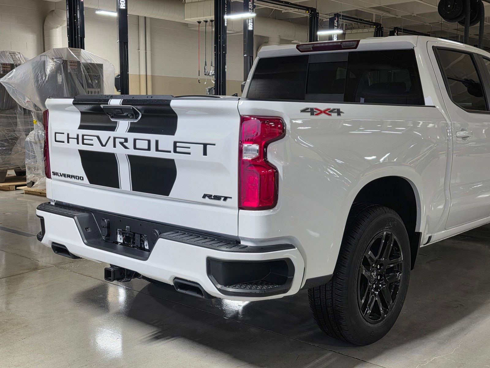 2025 Chevrolet Silverado 1500 RST - Photo 11