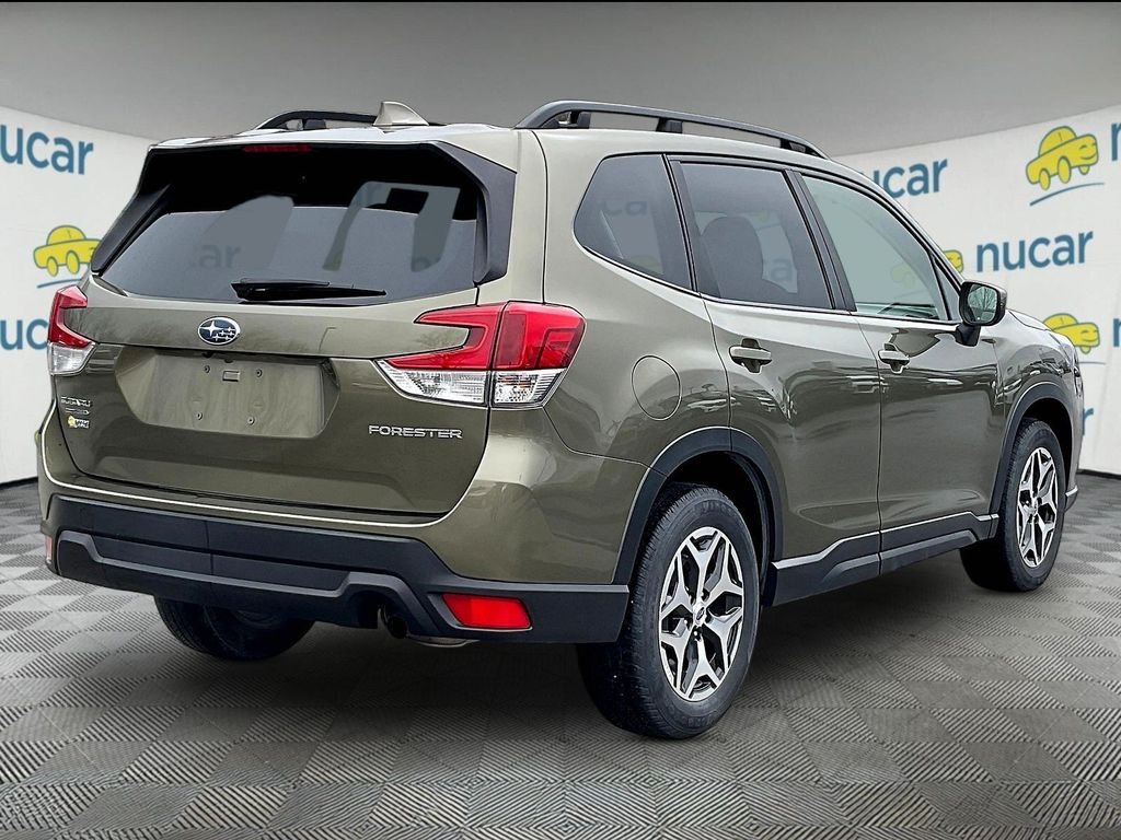 Used 2023 Brown Subaru Premium image 6