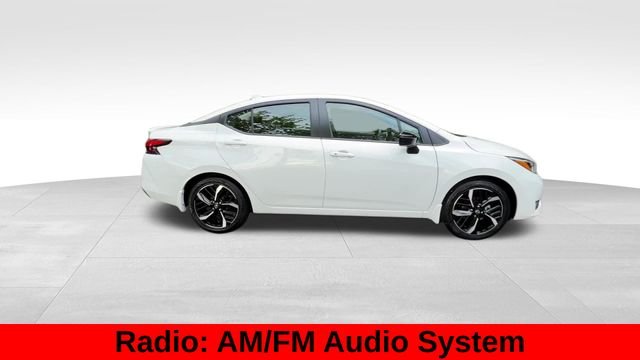 2025 Nissan Versa Sedan SR - Photo 10