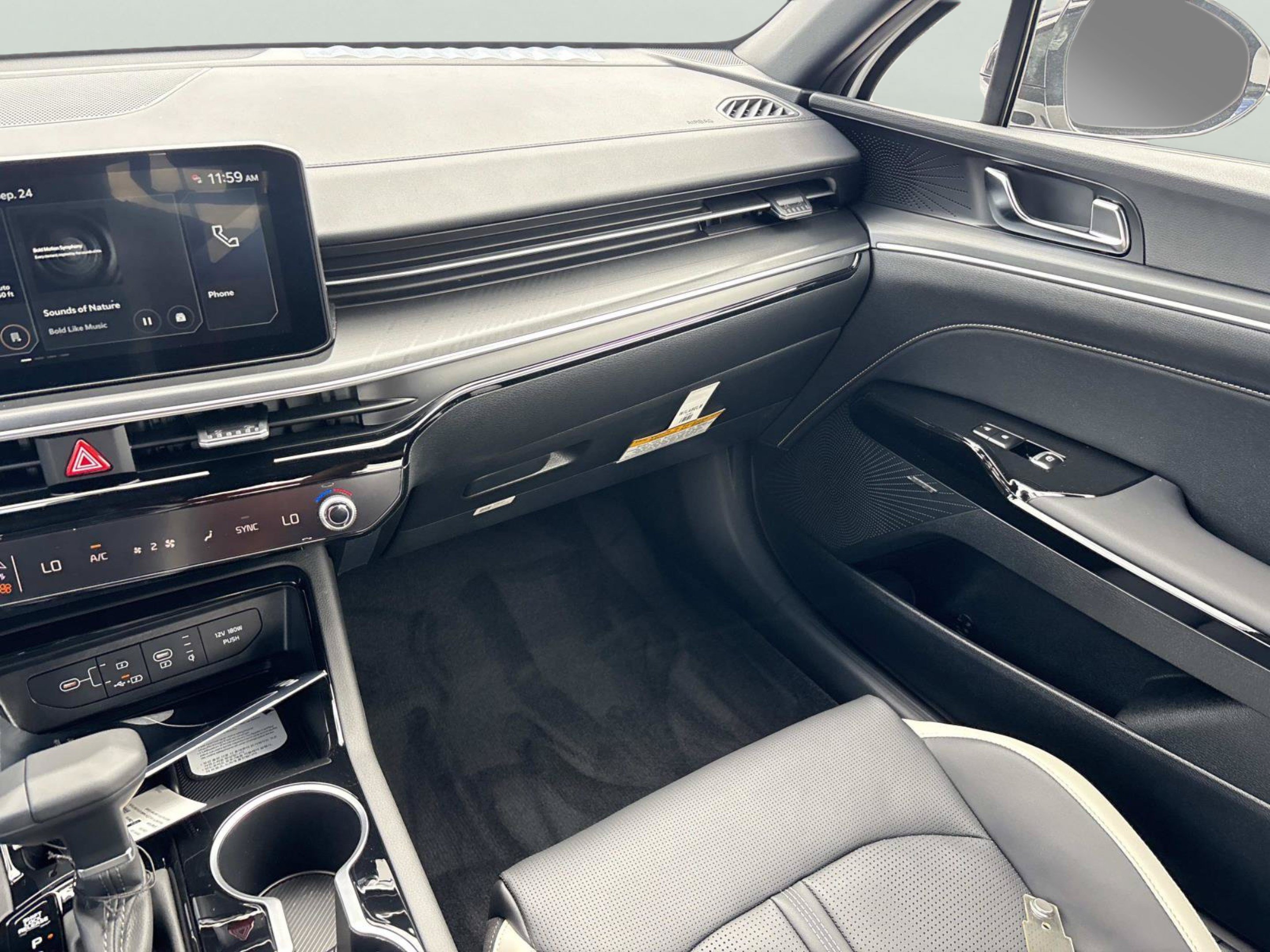 New 2027 Snow White Pearl Kia GT-Line image 10