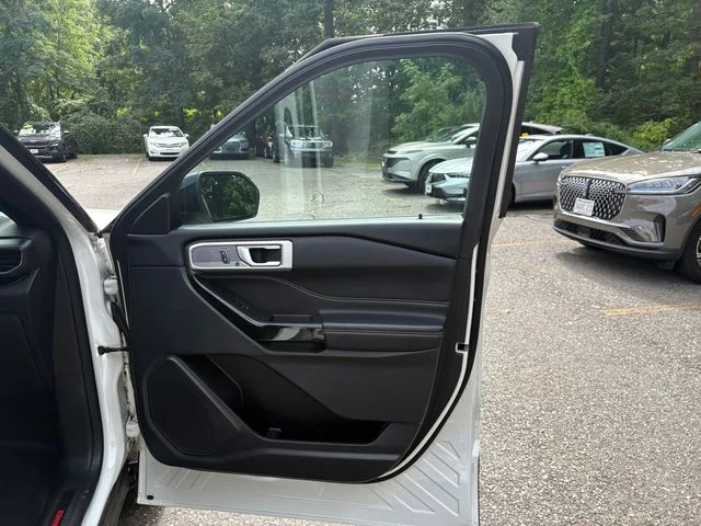 Used 2021 Star White Metallic Tri-Coat Ford ST image 33