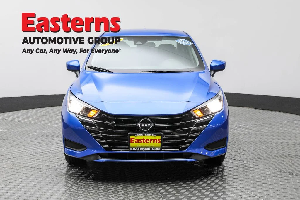 Used 2023 Blue Nissan 1.6 SV image 2