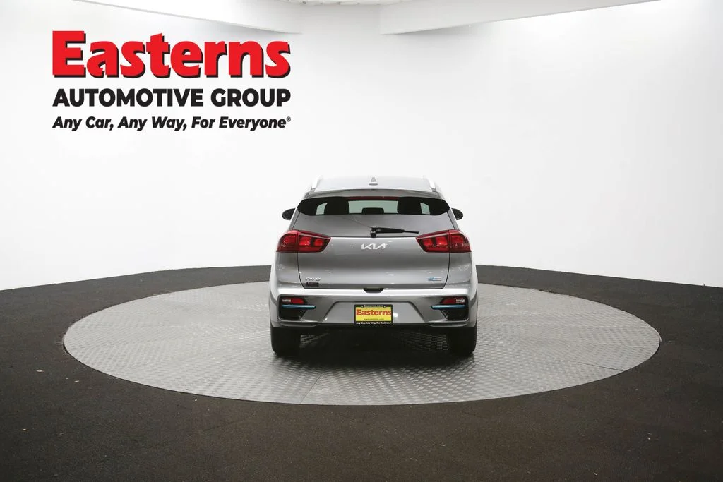 Used 2022 Gray Kia EX image 35