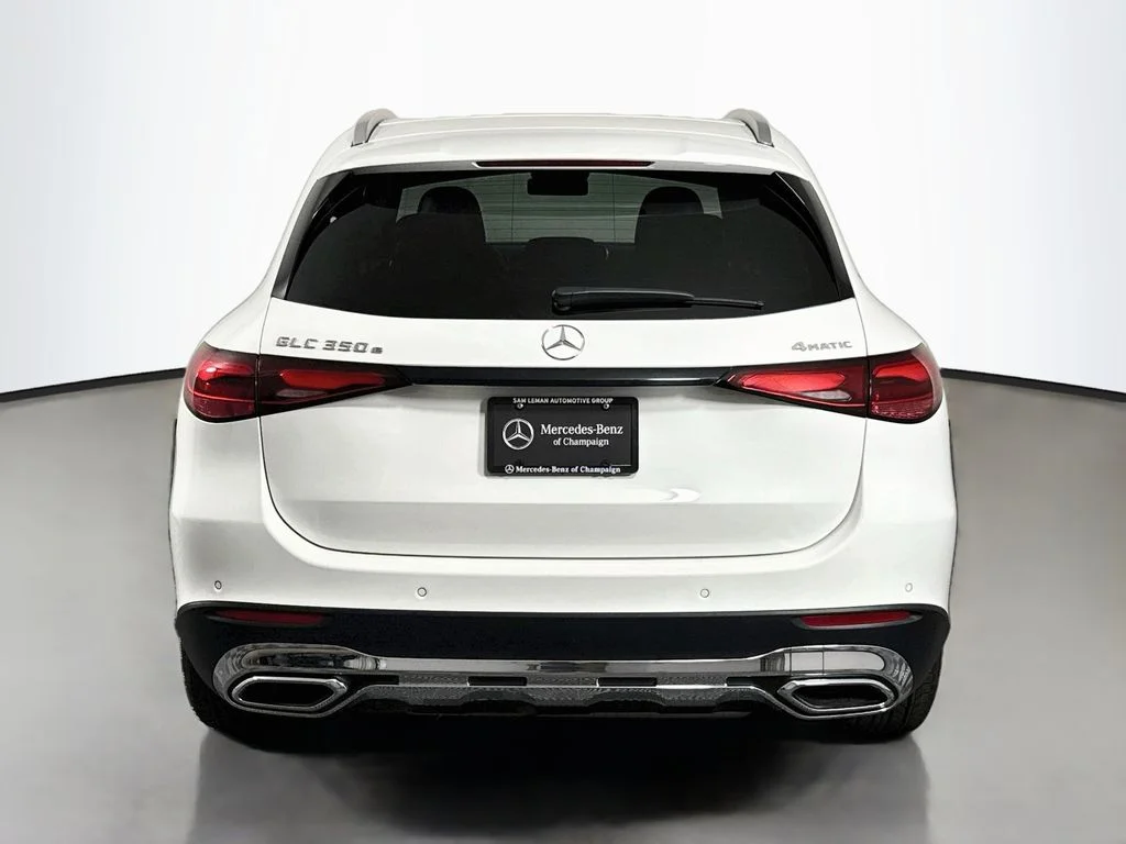 Used 2025 White Mercedes-Benz GLC 350e image 6