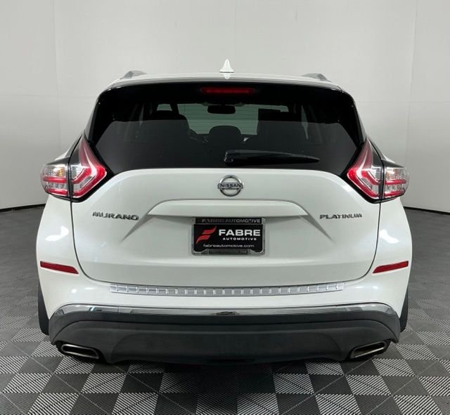 Used 2018 White Nissan Platinum image 6