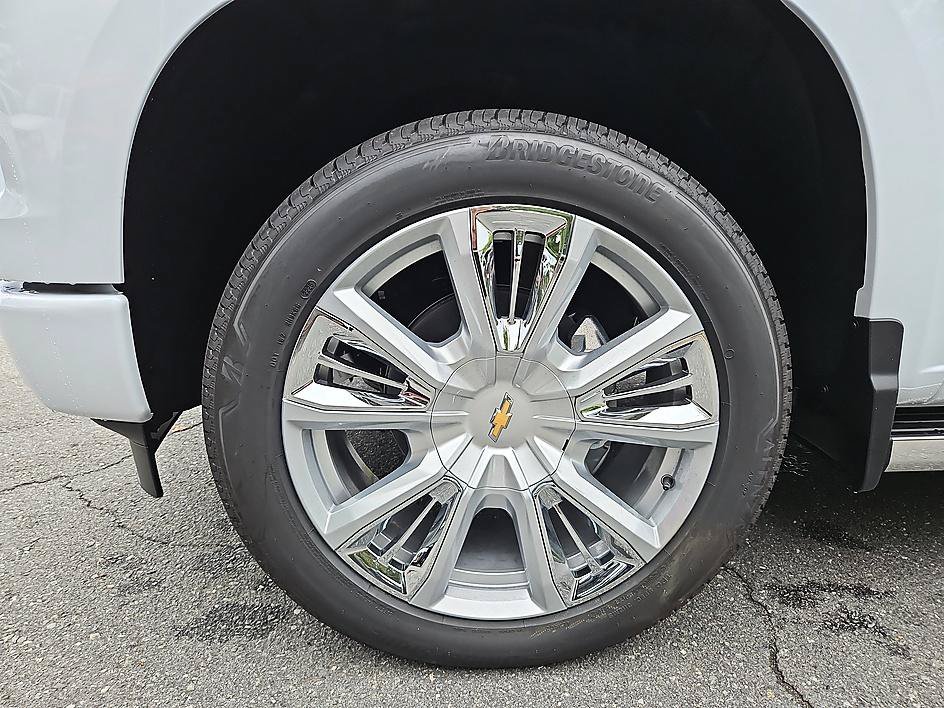 2026 Chevrolet Silverado 1500 High Country - Photo 9