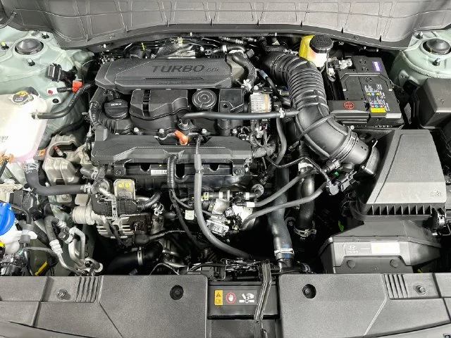New 2027 Green Hyundai Limited image 21