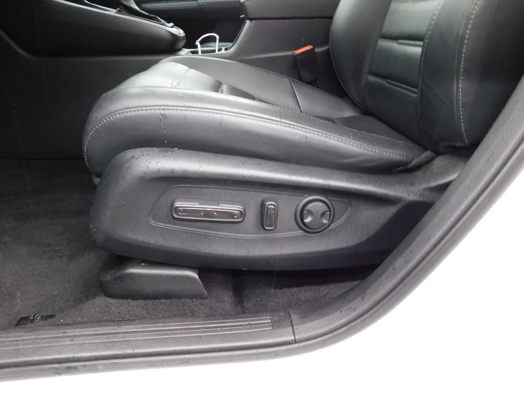 Used 2023 Green Honda EX-L image 14