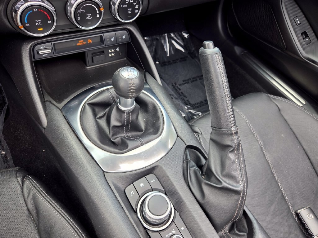 Used 2021 Gray Mazda Grand Touring image 27