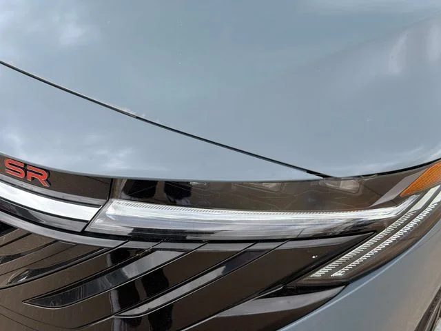 New 2026 Atlantic Gray Metallic / Super Black Two-tone Nissan SR image 10