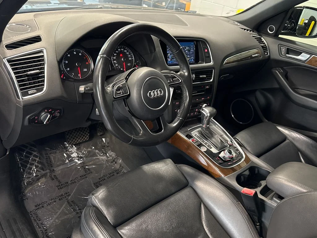 Used 2016 Black Audi 2.0T Premium Plus image 5