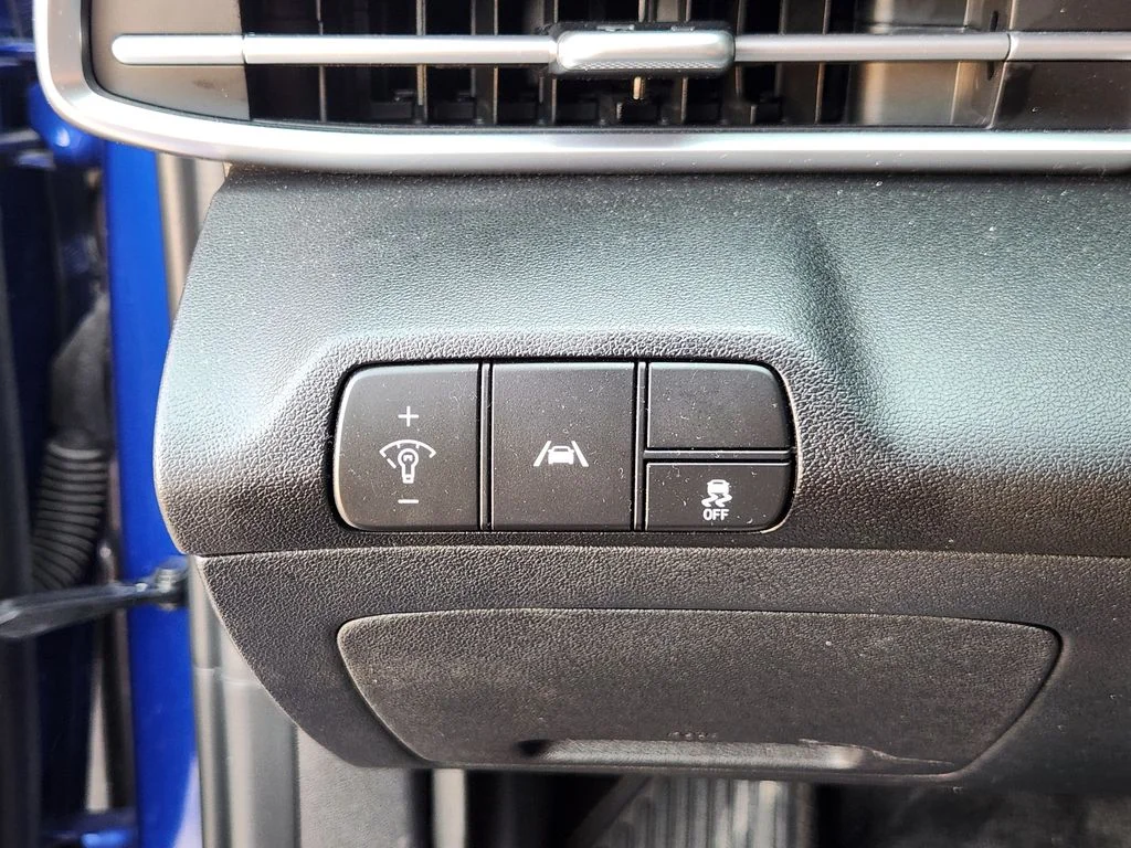 Used 2023 Intense Blue Hyundai SEL image 21