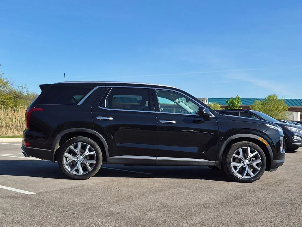 Used 2021 Black Hyundai SEL image 8