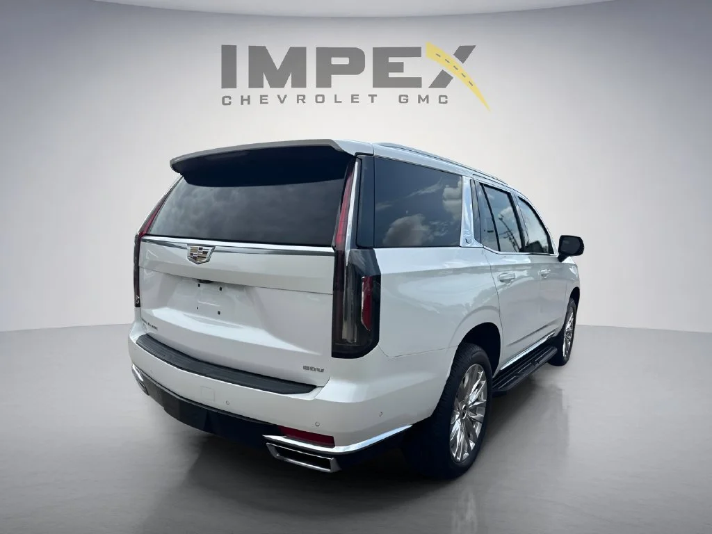 Used 2022 Crystal White Tricoat Cadillac Premium Luxury image 5