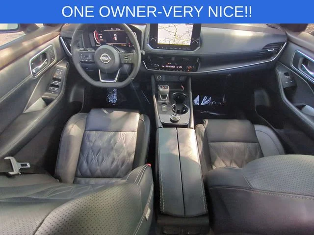 Used 2023 White Nissan Platinum image 34