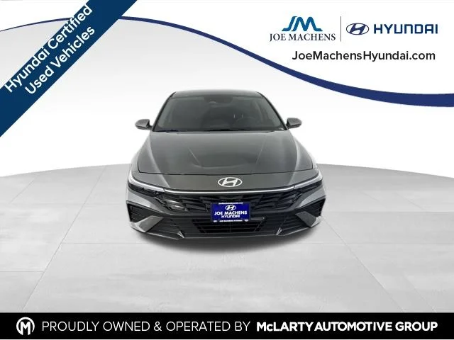 Used 2026 Gray Hyundai SE image 4