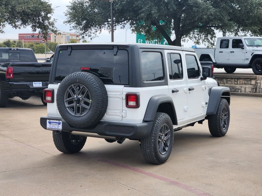 New 2026 Bright White Clear-Coat Exterior Paint Jeep Sport S image 4