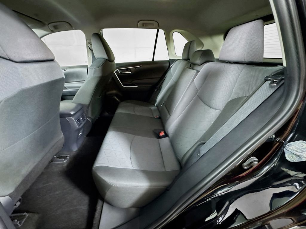Used 2025 Midnight Black Metallic Toyota XLE image 29