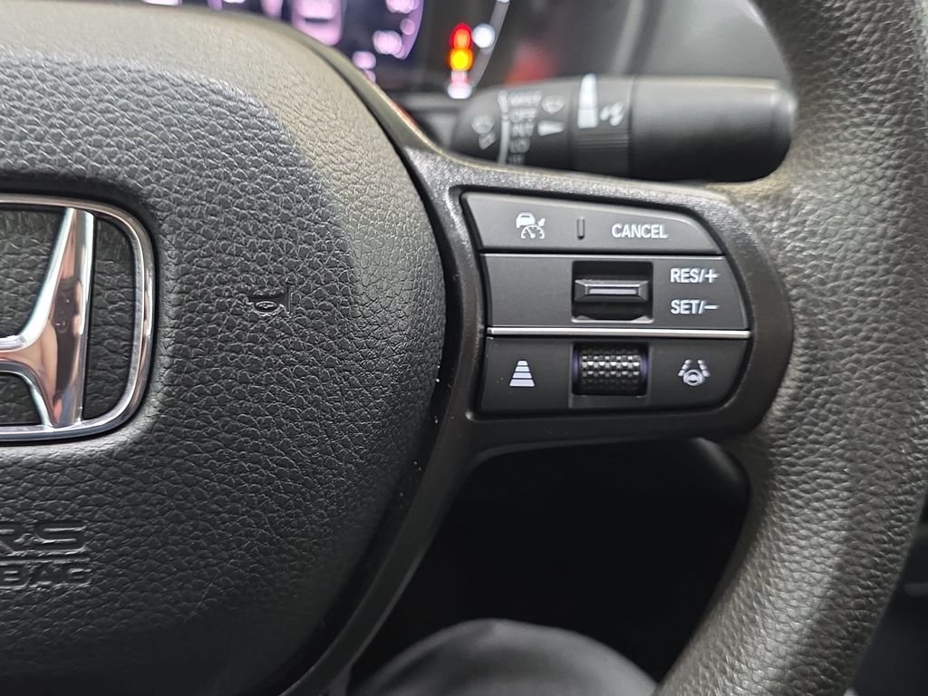 Used 2023 White Honda LX image 17
