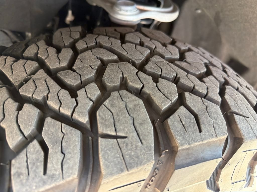 Used 2025 Gray Ford Raptor image 16